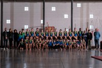 Joves gimnastes protagonitzen la campanya de Nadal de Caprabo per ajudar a construir, a Lleida, el primer pavelló de gimnàstica inclusiva d'Europa