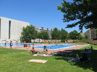 La Paeria obre el procés selectiu per treballar a les taquilles de les piscines municipals